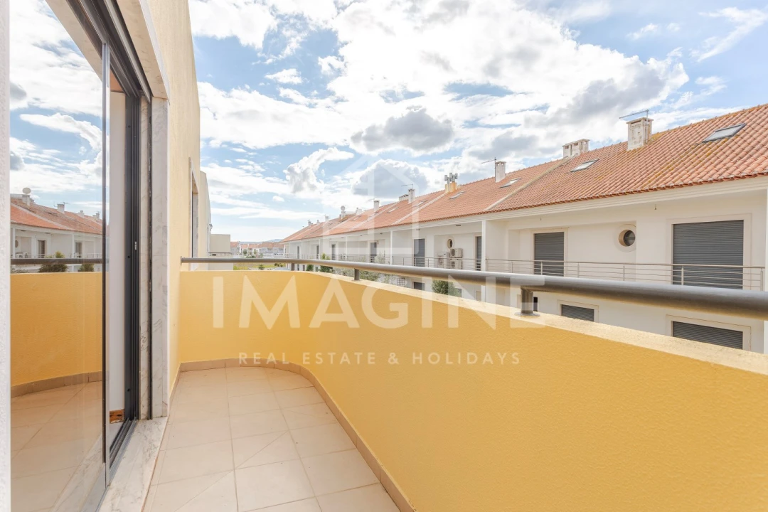 Moradia T4 para Venda em Pinhal Novo Foto 34