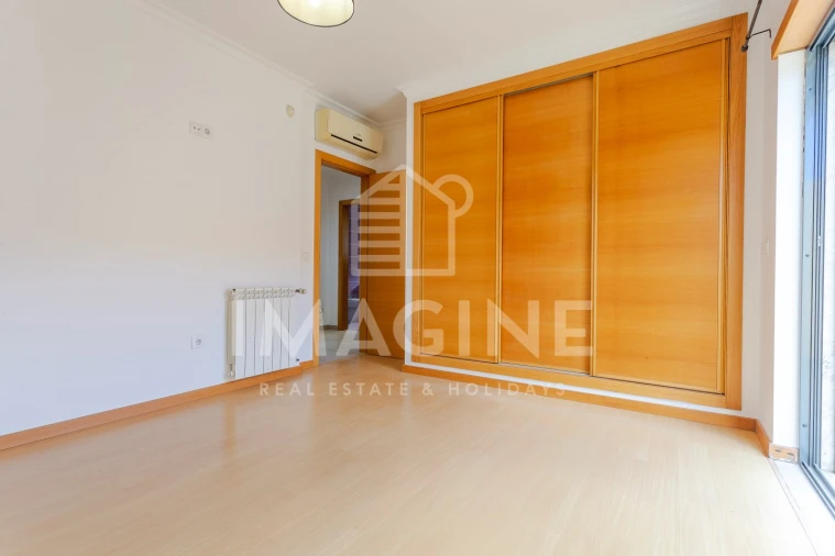 Moradia T4 para Venda em Pinhal Novo Foto 33