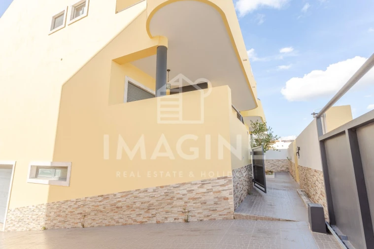 Moradia T4 para Venda em Pinhal Novo Foto 61