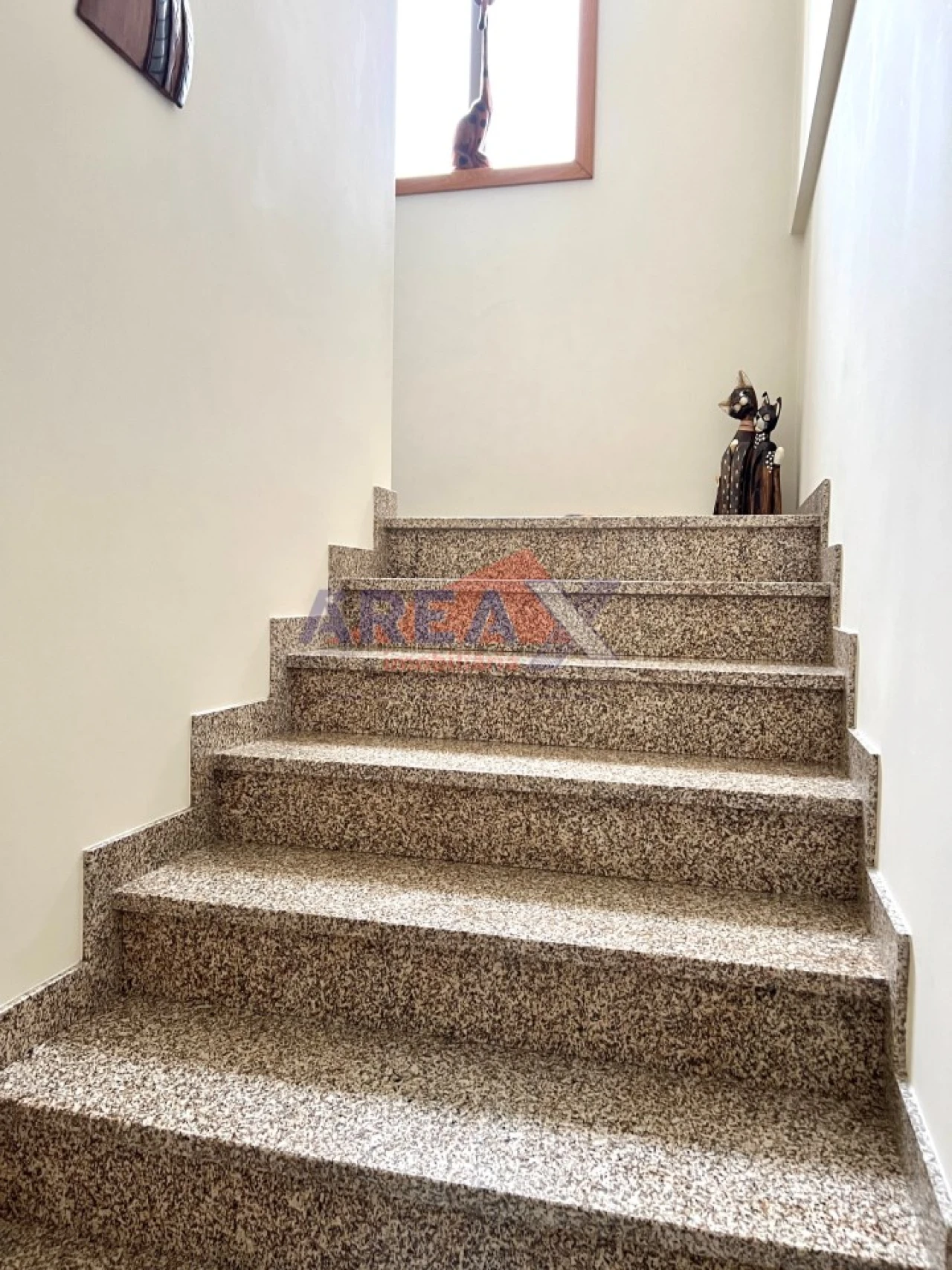 Moradia T5 para Venda em O. Azeméis, Riba-Ul, Ul, Macinhata Seixa, Madail Foto 54