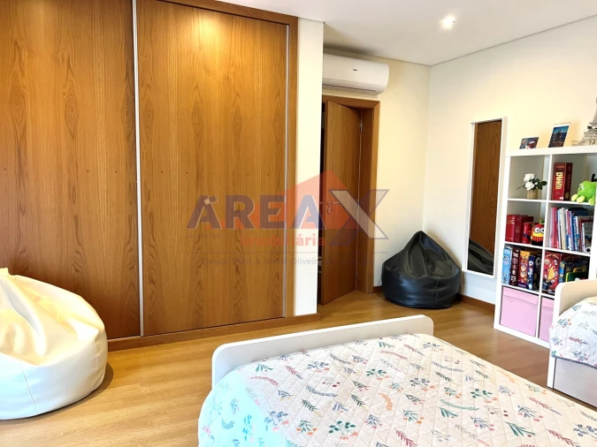 Moradia T5 para Venda em O. Azeméis, Riba-Ul, Ul, Macinhata Seixa, Madail Foto 31