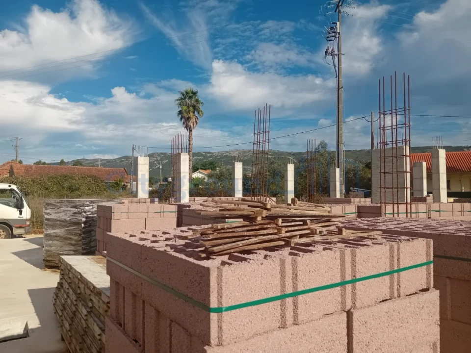 Moradia T3 para Venda em Aljubarrota Foto 13