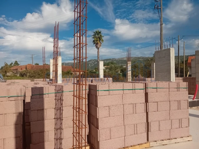 Moradia T3 para Venda em Aljubarrota Foto 12