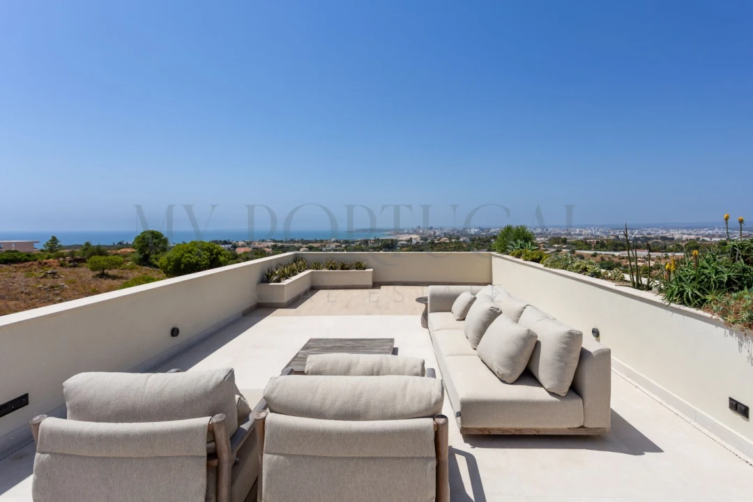 Moradia T5 para Venda em Estômbar e Parchal Foto 61