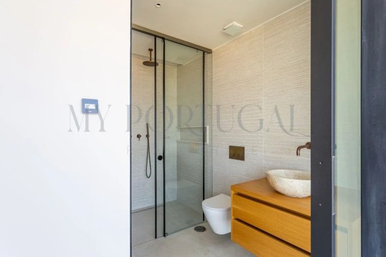 Moradia T5 para Venda em Estômbar e Parchal Foto 53