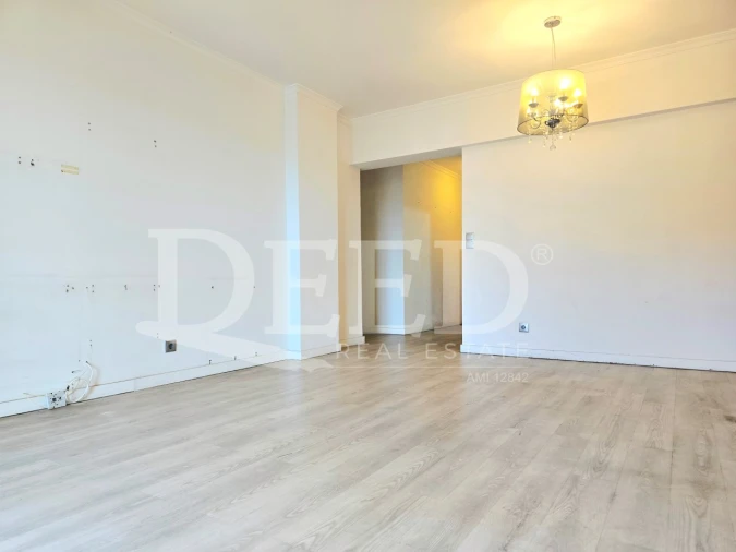 Apartamento T3 para Venda em Santo Antonio Foto 2