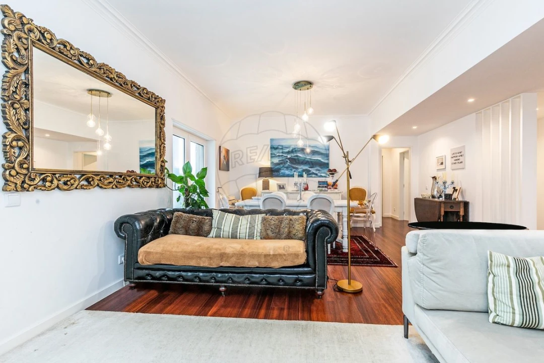 Moradia T5 para Arrendamento em Santa Maria e São Miguel, São Martinho, São Pedro Penaferrim Foto 14