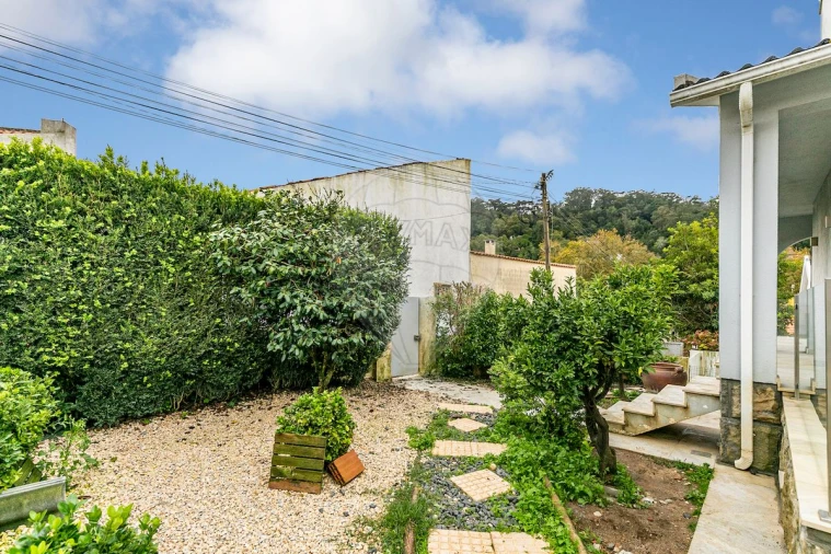 Moradia T5 para Venda em Santa Maria e São Miguel, São Martinho, São Pedro Penaferrim Foto 30