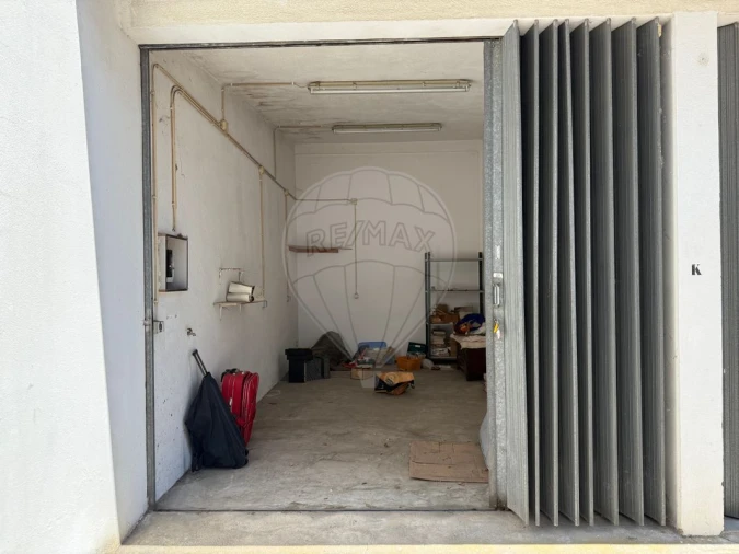 Garagem para Venda em Vila Franca de Xira