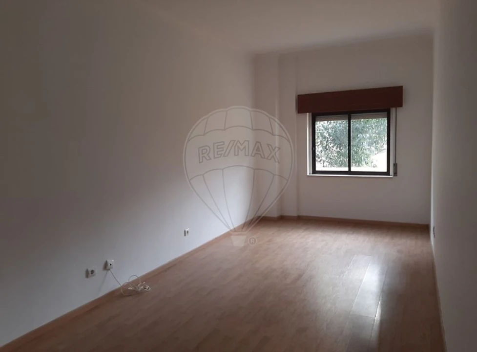 Apartamento T3 para Venda em Marvila, Ribeira Santarém, São Salvador, São Nicolau Foto 3