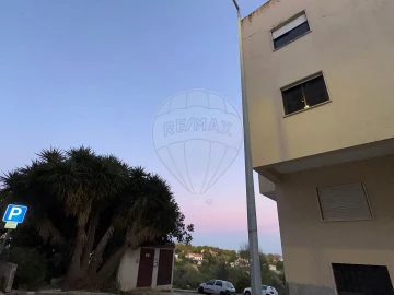 Apartamento T2 para Venda em Marvila, Ribeira Santarém, São Salvador, São Nicolau