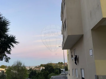 Apartamento T2 para Venda em Marvila, Ribeira Santarém, São Salvador, São Nicolau