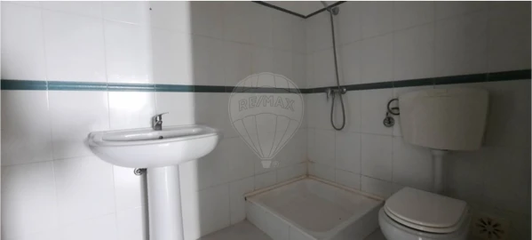 Apartamento T2 para Venda em Marvila, Ribeira Santarém, São Salvador, São Nicolau