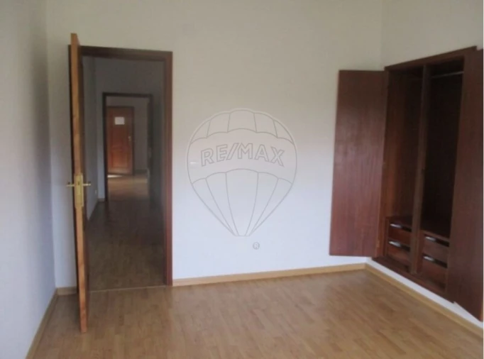 Apartamento T2 para Venda em Marvila, Ribeira Santarém, São Salvador, São Nicolau Foto 3