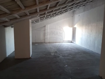Apartamento T2 para Venda em Marvila, Ribeira Santarém, São Salvador, São Nicolau