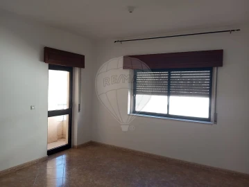 Apartamento T2 para Venda em Marvila, Ribeira Santarém, São Salvador, São Nicolau