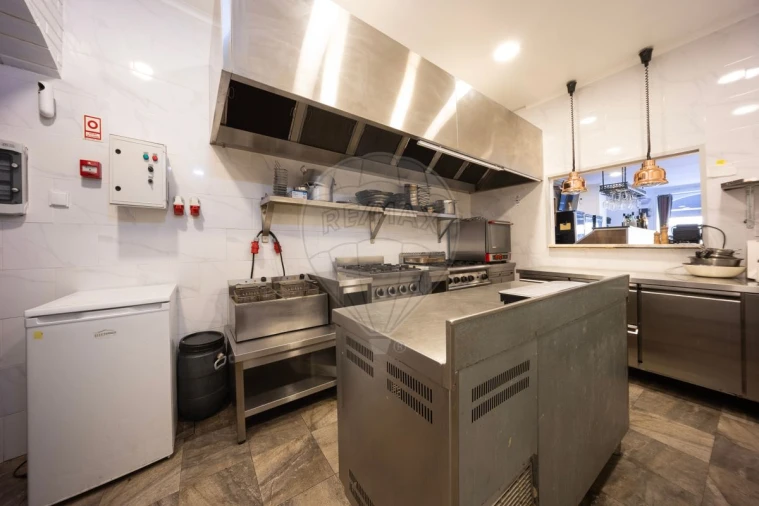 Negócio para Venda em Marvila, Ribeira Santarém, São Salvador, São Nicolau Foto 6