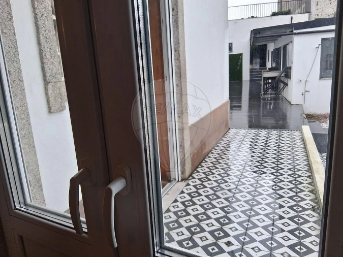 Moradia T4 para Venda em Campanhã Foto 41