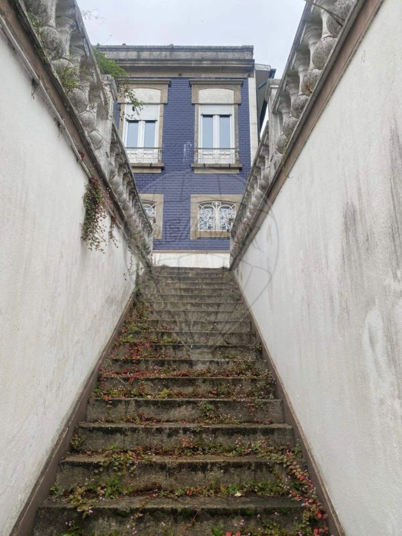 Moradia T4 para Venda em Campanhã Foto 4