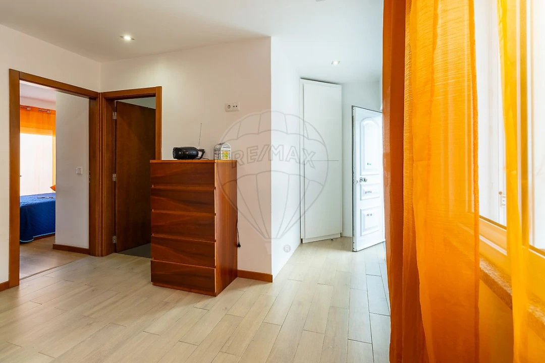 Moradia T2 para Venda em Mafamude e Vilar do Paraíso Foto 8