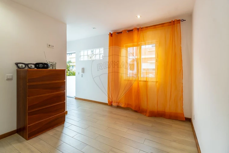 Moradia T2 para Venda em Mafamude e Vilar do Paraíso Foto 7