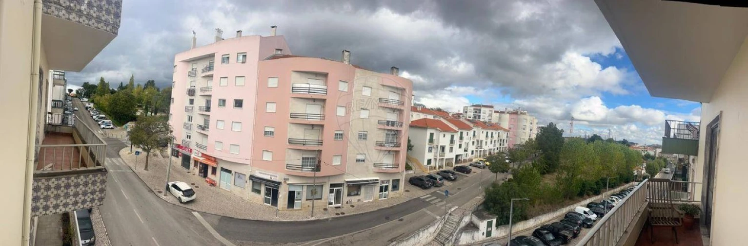Apartamento T2 para Venda em Sobral de Monte Agraço Foto 27