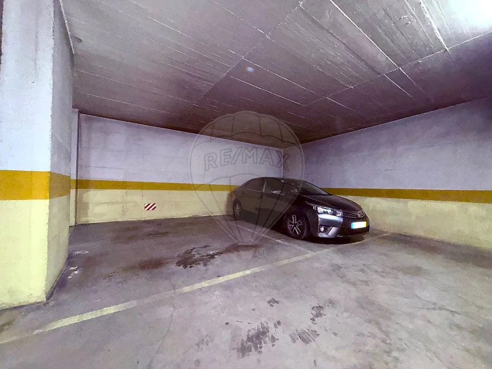 Apartamento T4 para Venda em Santa Maria, São Pedro e Matacães Foto 21