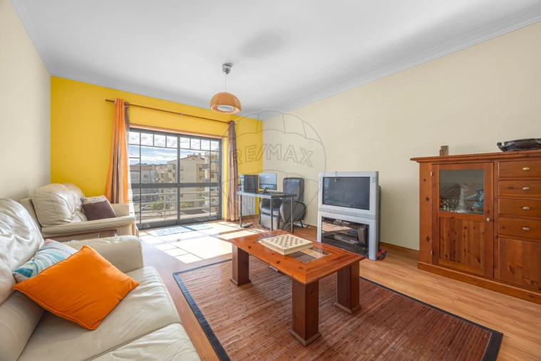 Apartamento T4 para Venda em Santa Maria, São Pedro e Matacães Foto 3