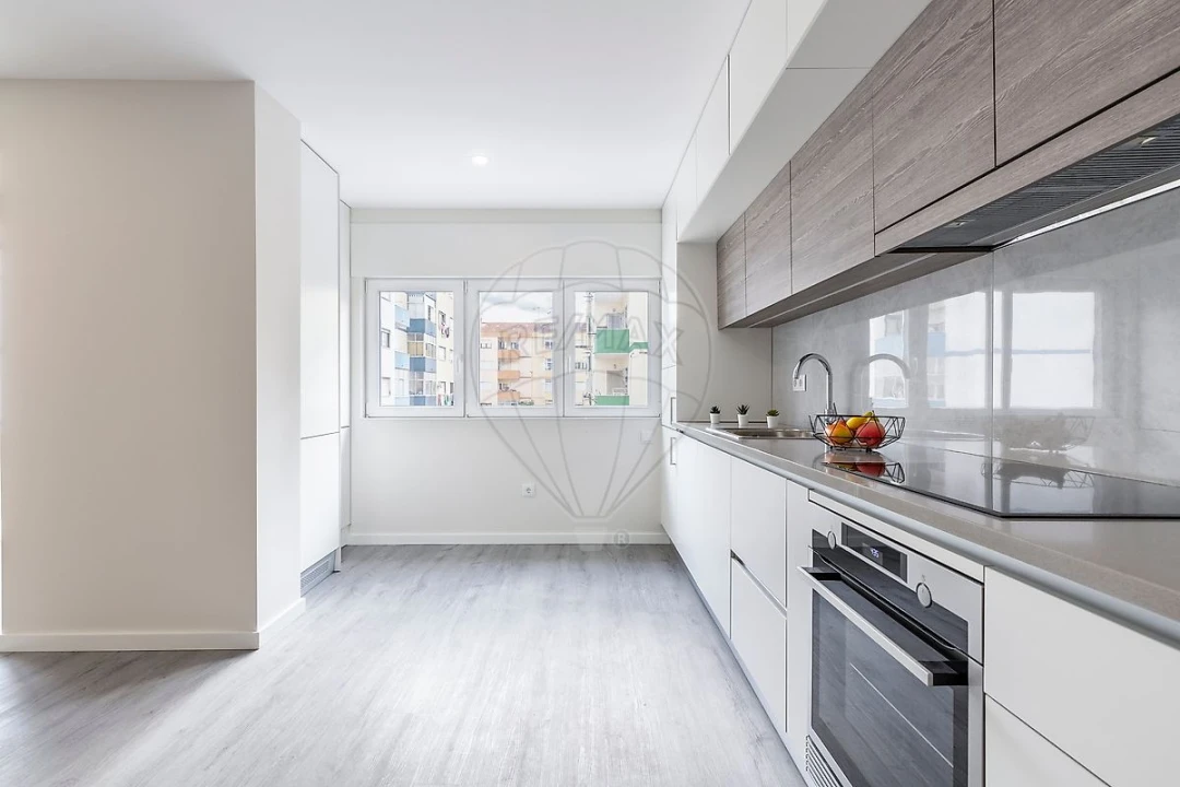 Apartamento T3 para Venda em Lourinhã e Atalaia Foto 7