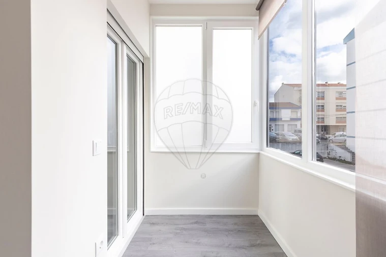 Apartamento T3 para Venda em Lourinhã e Atalaia Foto 10