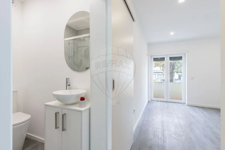 Apartamento T3 para Venda em Lourinhã e Atalaia Foto 11