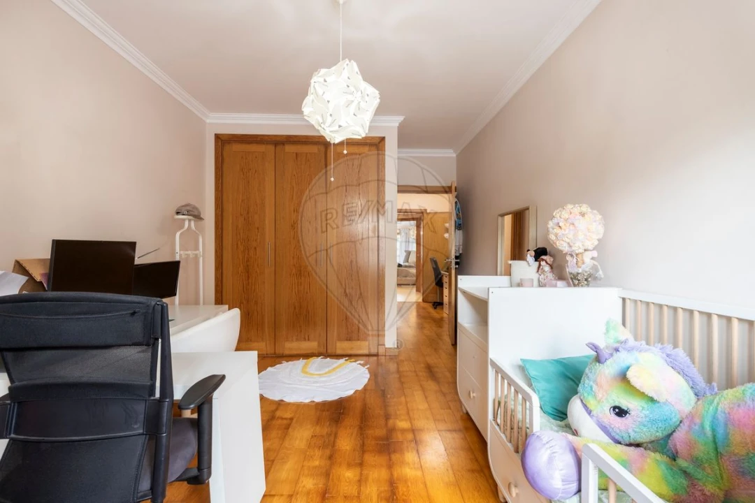 Apartamento T2 para Venda em Sapataria Foto 13