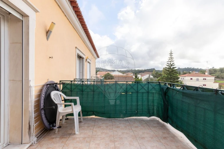 Apartamento T2 para Venda em Sapataria Foto 9