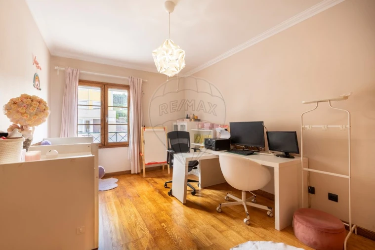 Apartamento T2 para Venda em Sapataria Foto 10