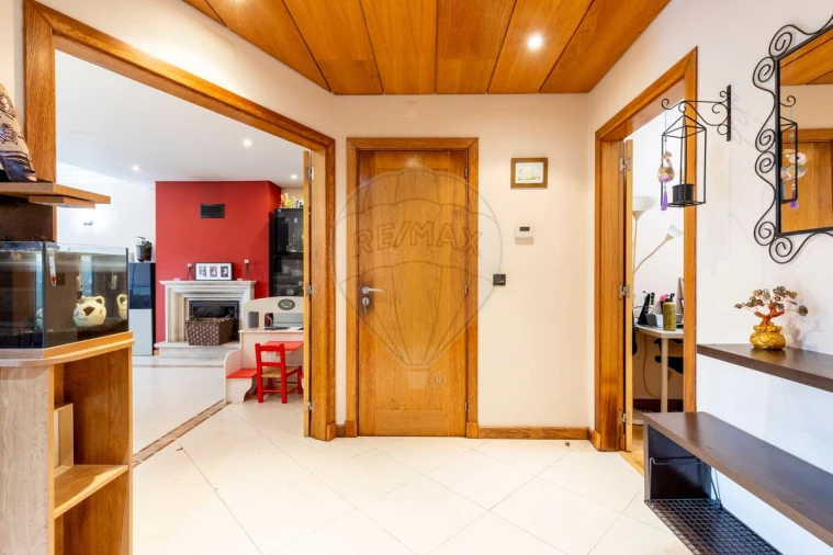 Apartamento T2 para Venda em Sapataria Foto 21