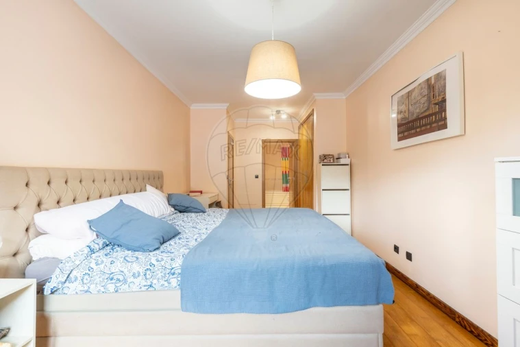 Apartamento T2 para Venda em Sapataria Foto 17