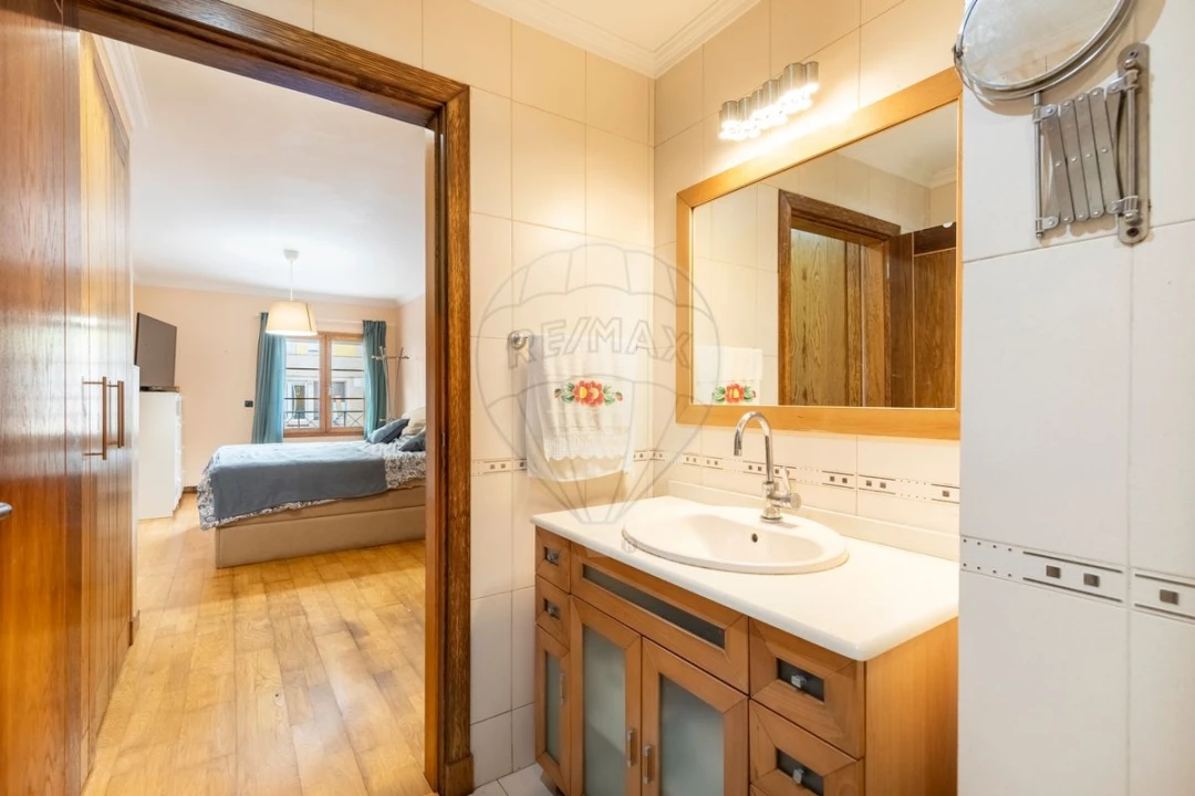 Apartamento T2 para Venda em Sapataria Foto 19