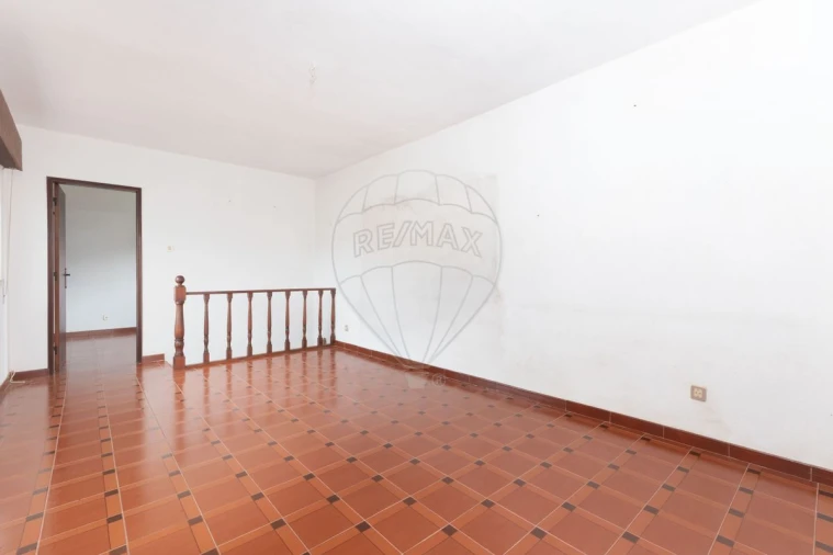 Moradia T3 para Venda em Aveiras de Baixo Foto 20