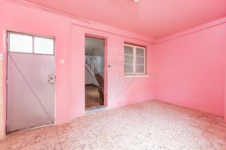 Moradia T3 para Venda em Aveiras de Baixo Foto 12