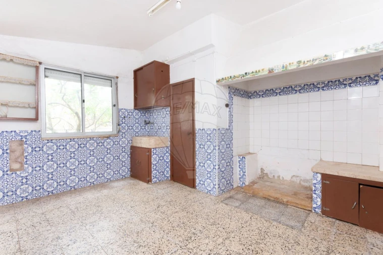 Moradia T3 para Venda em Aveiras de Baixo Foto 4