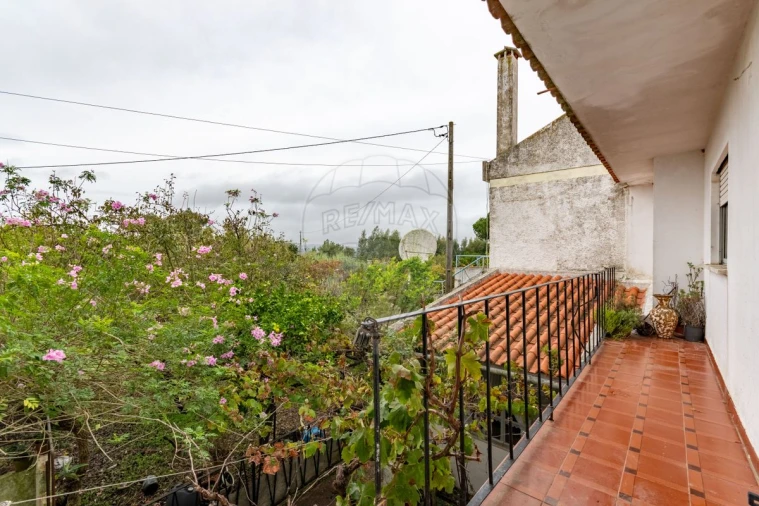 Moradia T3 para Venda em Aveiras de Baixo Foto 28