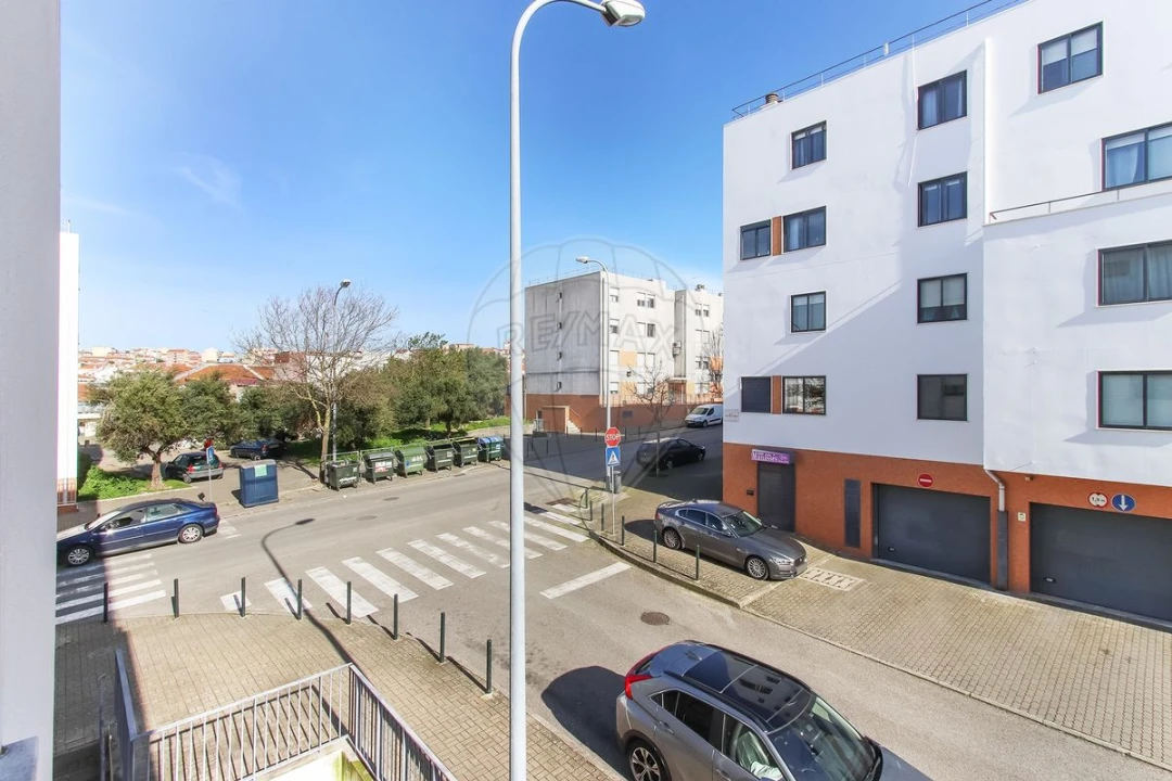 Apartamento T2 para Venda em Santa Clara Foto 23