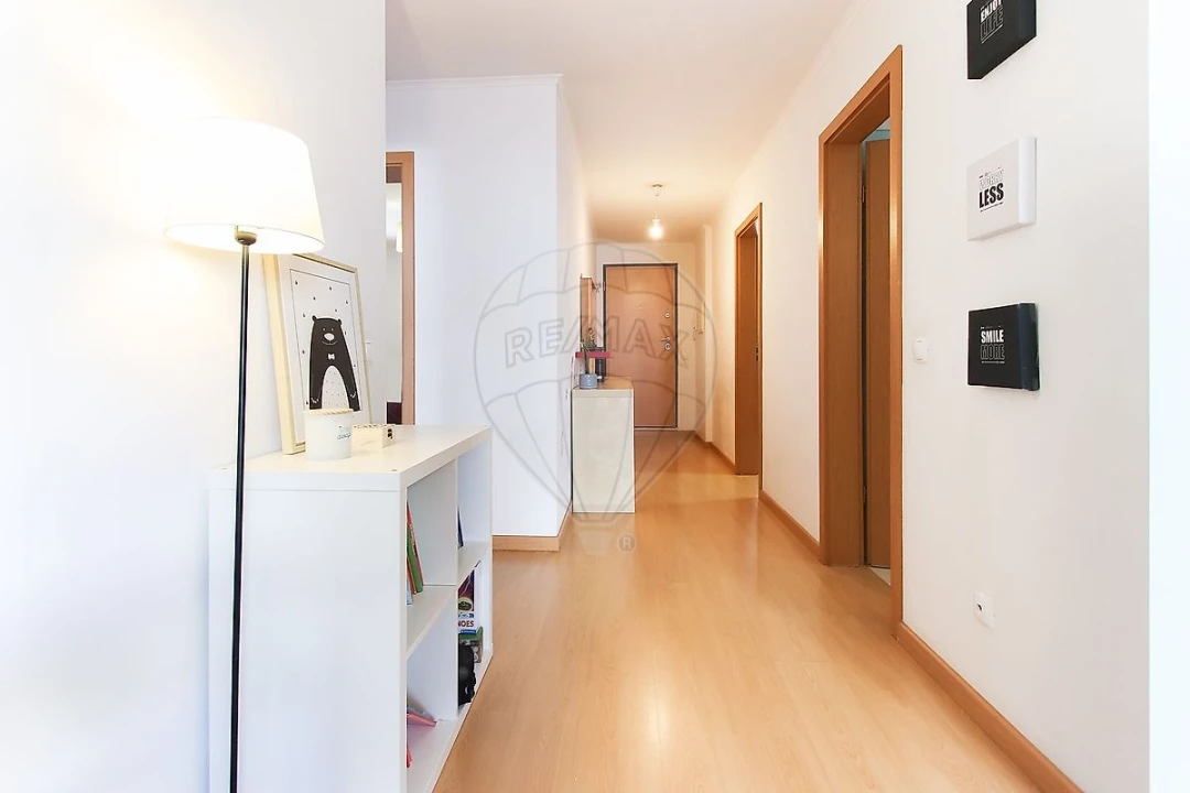 Apartamento T2 para Venda em Santa Clara Foto 17