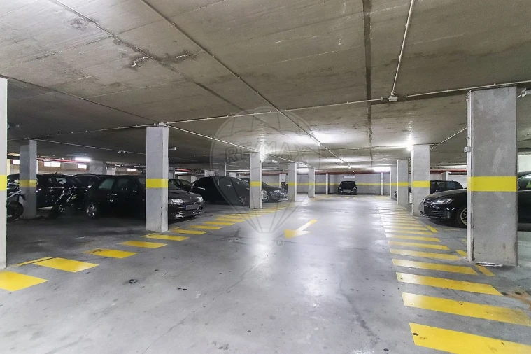 Apartamento T2 para Venda em Santa Clara Foto 25