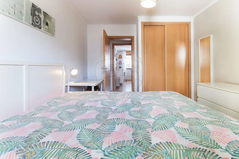 Apartamento T2 para Venda em Santa Clara Foto 10