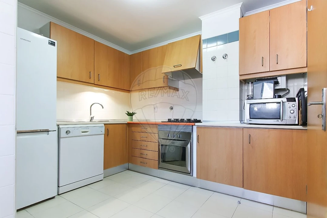 Apartamento T2 para Venda em Santa Clara Foto 15