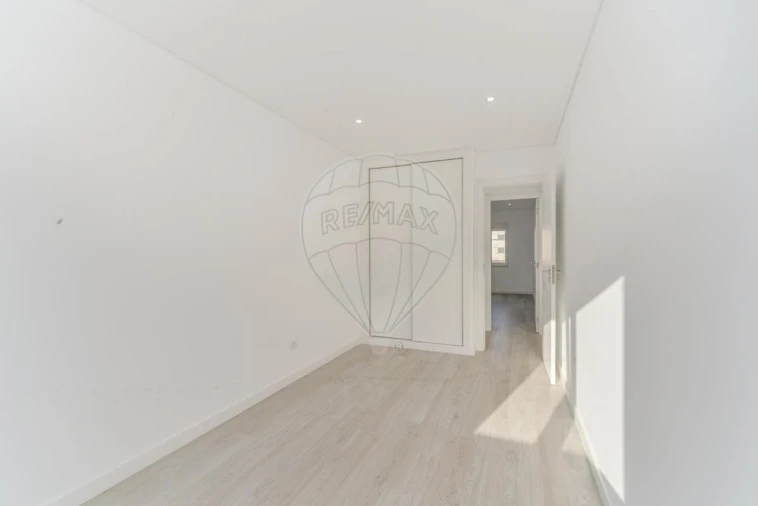 Apartamento T3 para Venda em Olivais Foto 7