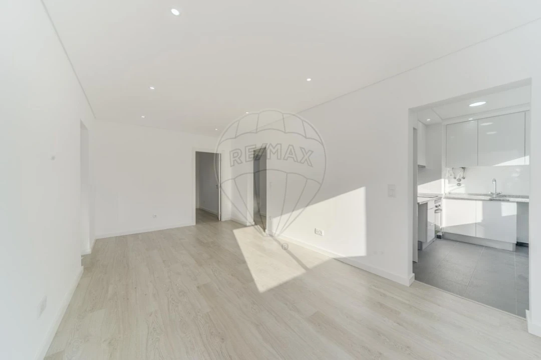 Apartamento T3 para Venda em Olivais Foto 1