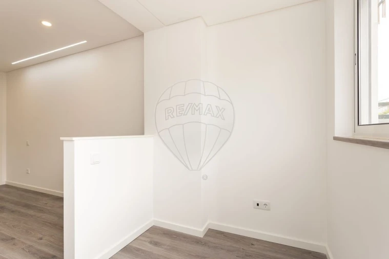 Apartamento T3 para Venda em Olivais Foto 17