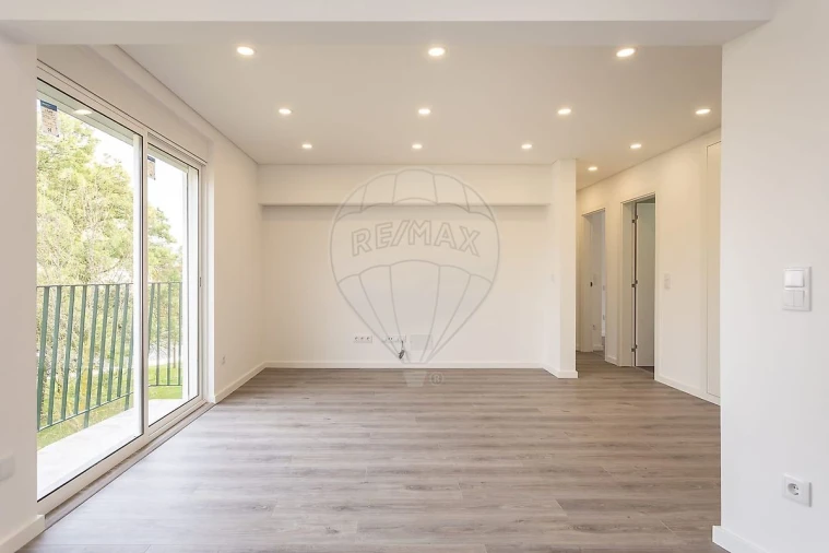 Apartamento T3 para Venda em Olivais